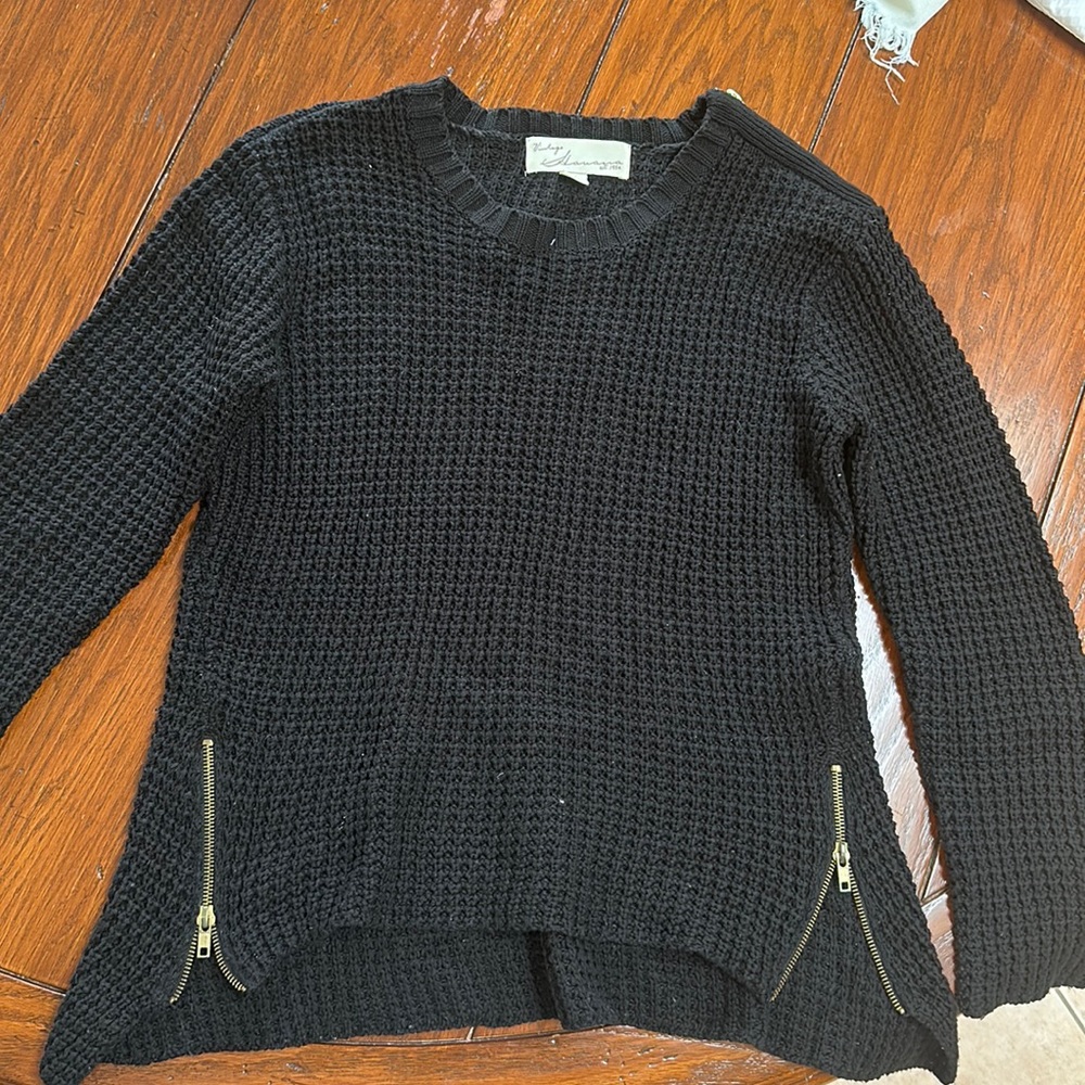 Vintage Havana Black Zipper Sweater